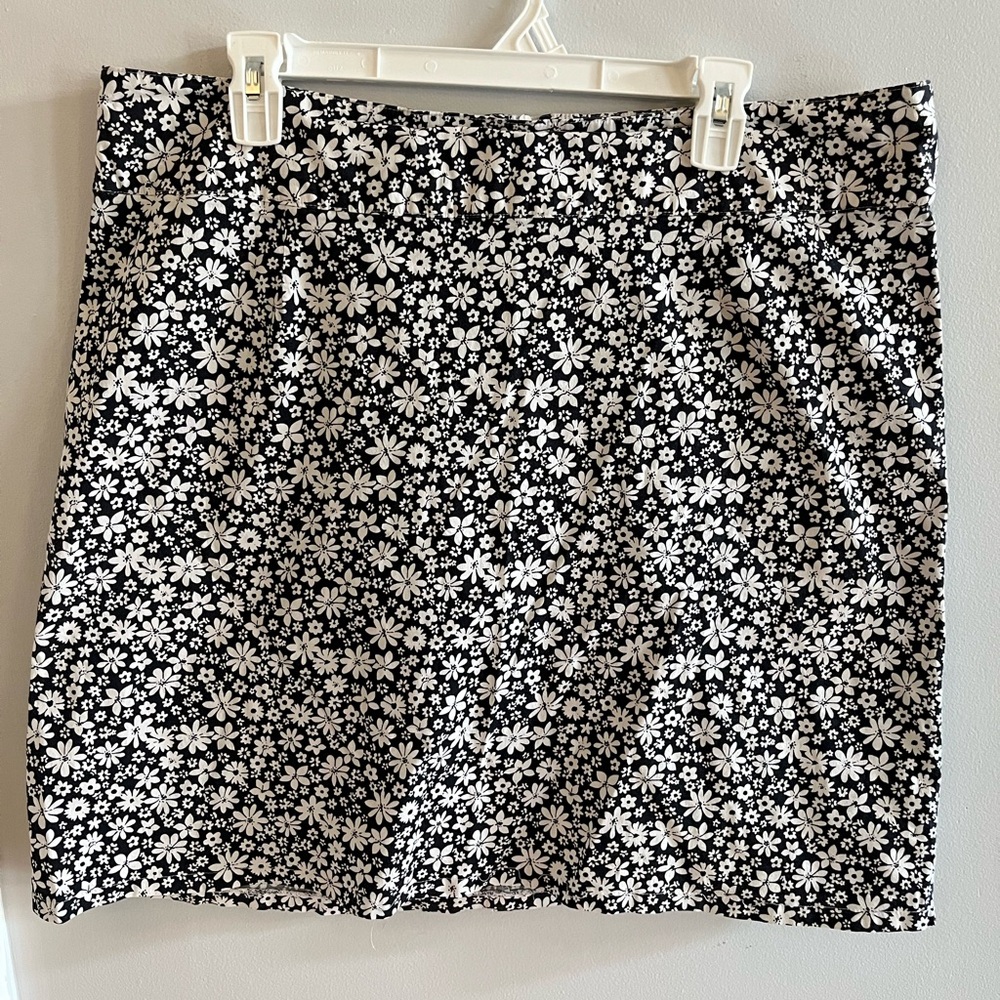 Black and White Floral Mini Skirt